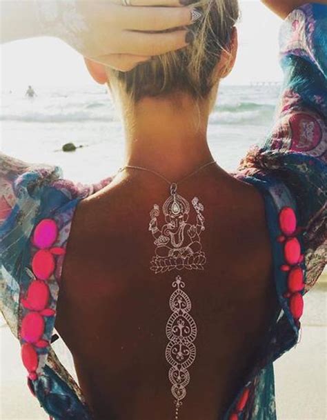 tatouage colonne vertebrale|33 idées de Tatouage colonne vertébrale femme en 2024